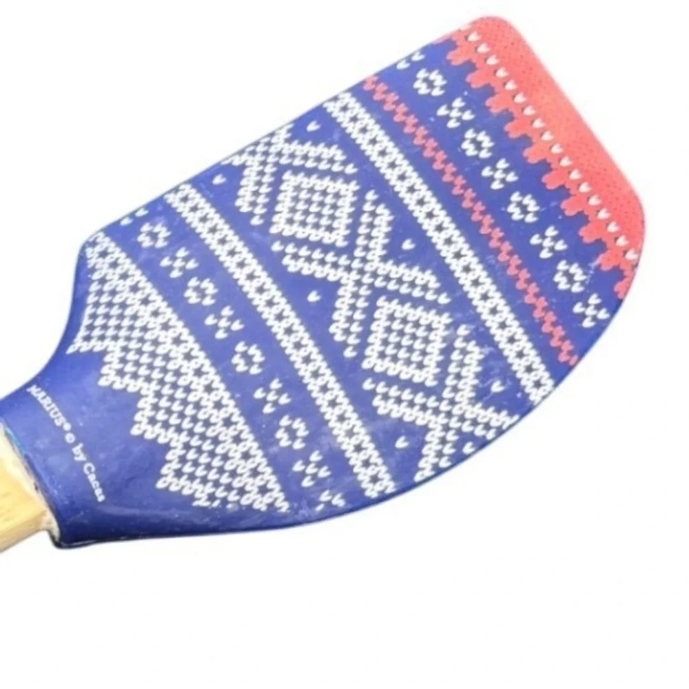 Marius by Cocca Silicone‎ Spatula Wooden Handle Fair Isle Nordic Pattern Norway
